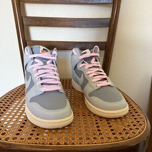 Nike Dunk Hi Retro PRM Sneakers